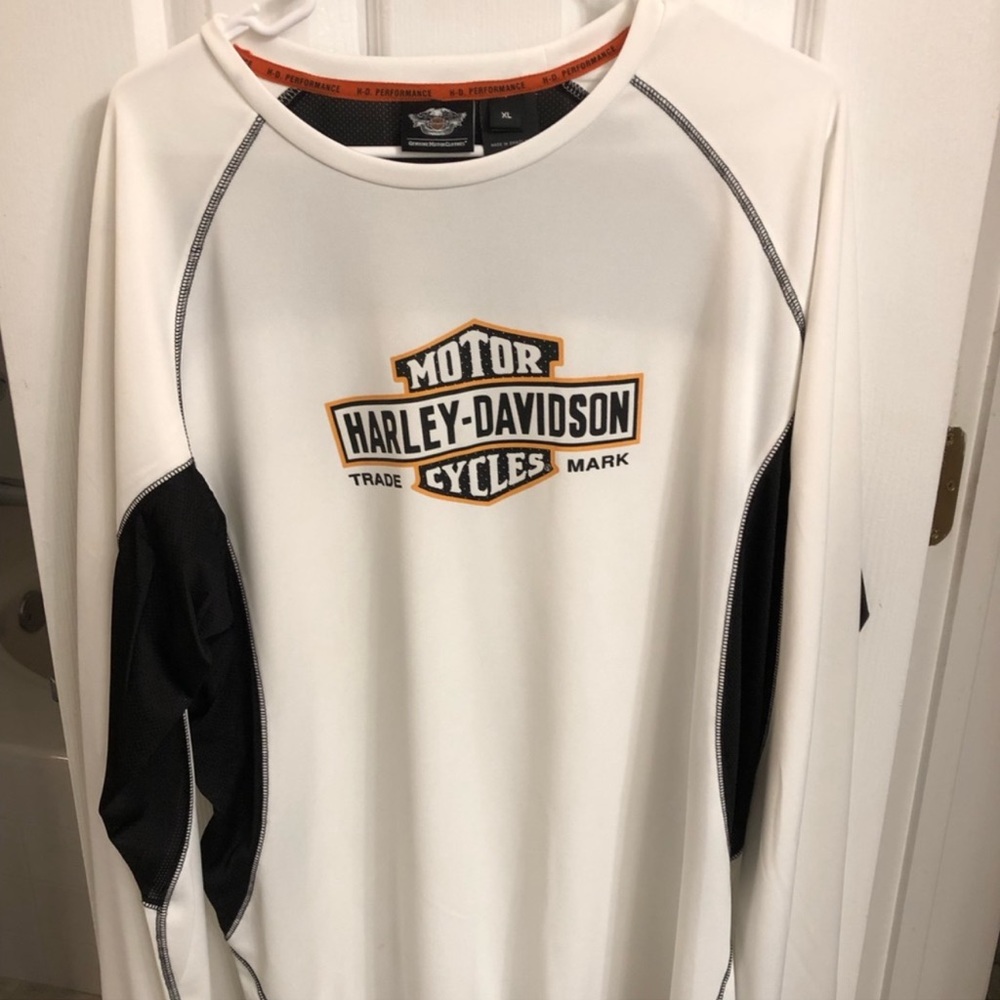 Men’s Harley Davidson shirt
